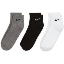 Load image into Gallery viewer, NIKE EVERYDAY CUSHIONED ANKLE SOCKEN MULTI-COLOR Bild 3
