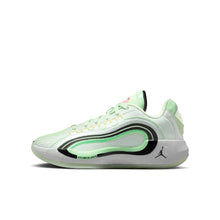 Lade das Bild in den Galerie-Viewer, JORDAN LUKA 4 BARELY GREEN/BLACK-VAPOR GREEN Bild 7
