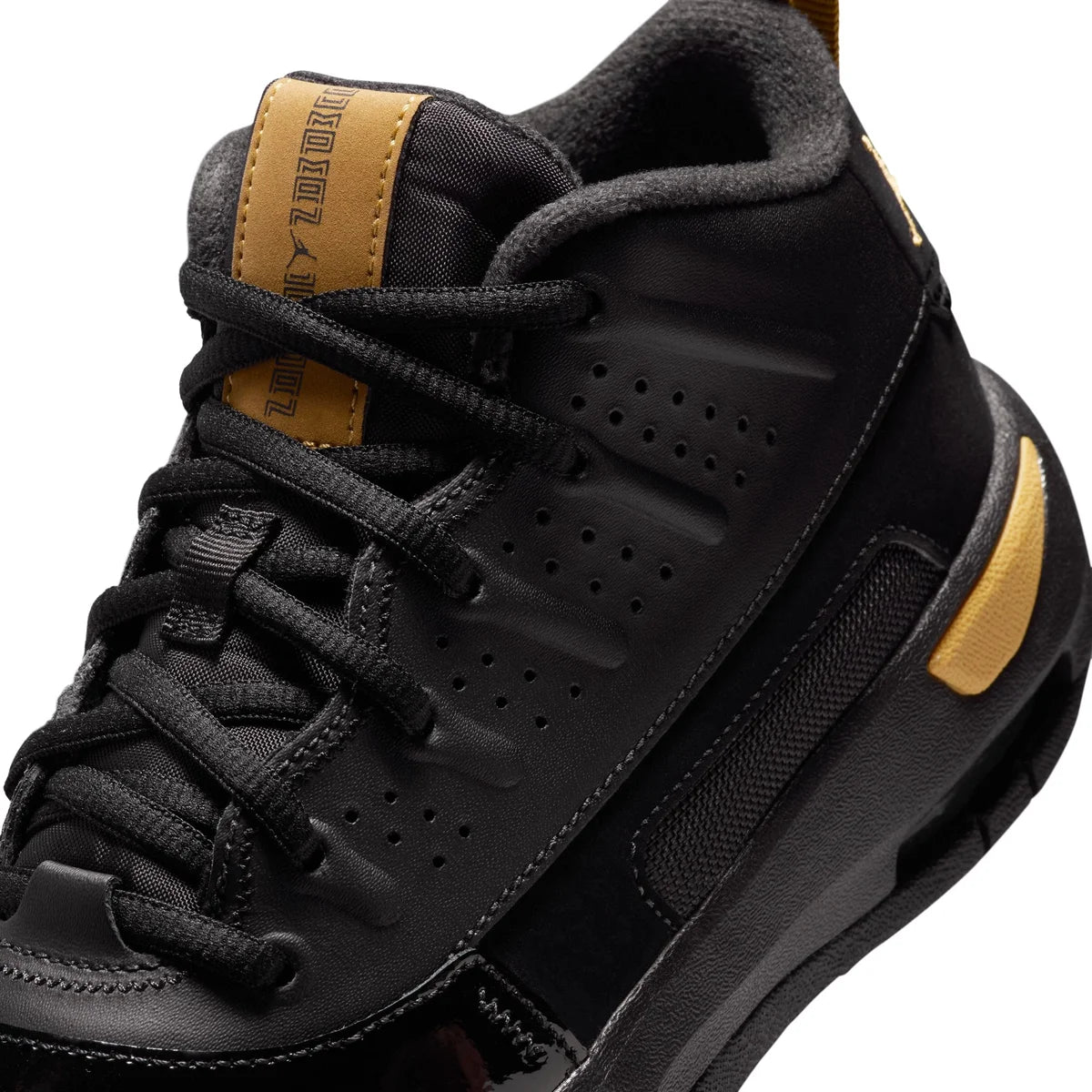 JORDAN MAX AURA 7 GS BLACK/METALLIC GOLD-BLACK Bild 5