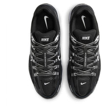 Lade das Bild in den Galerie-Viewer, NIKE P-6000 BLACK/BLACK-WHITE-METALLIC SIL BLACK/BLACK-WHITE-METALLIC SIL Bild 7
