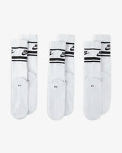 Load image into Gallery viewer, NIKE SPORTSWEAR EVERYDAY ESSENTIAL SOCKEN WHITE/BLACK/BLACK Bild 3
