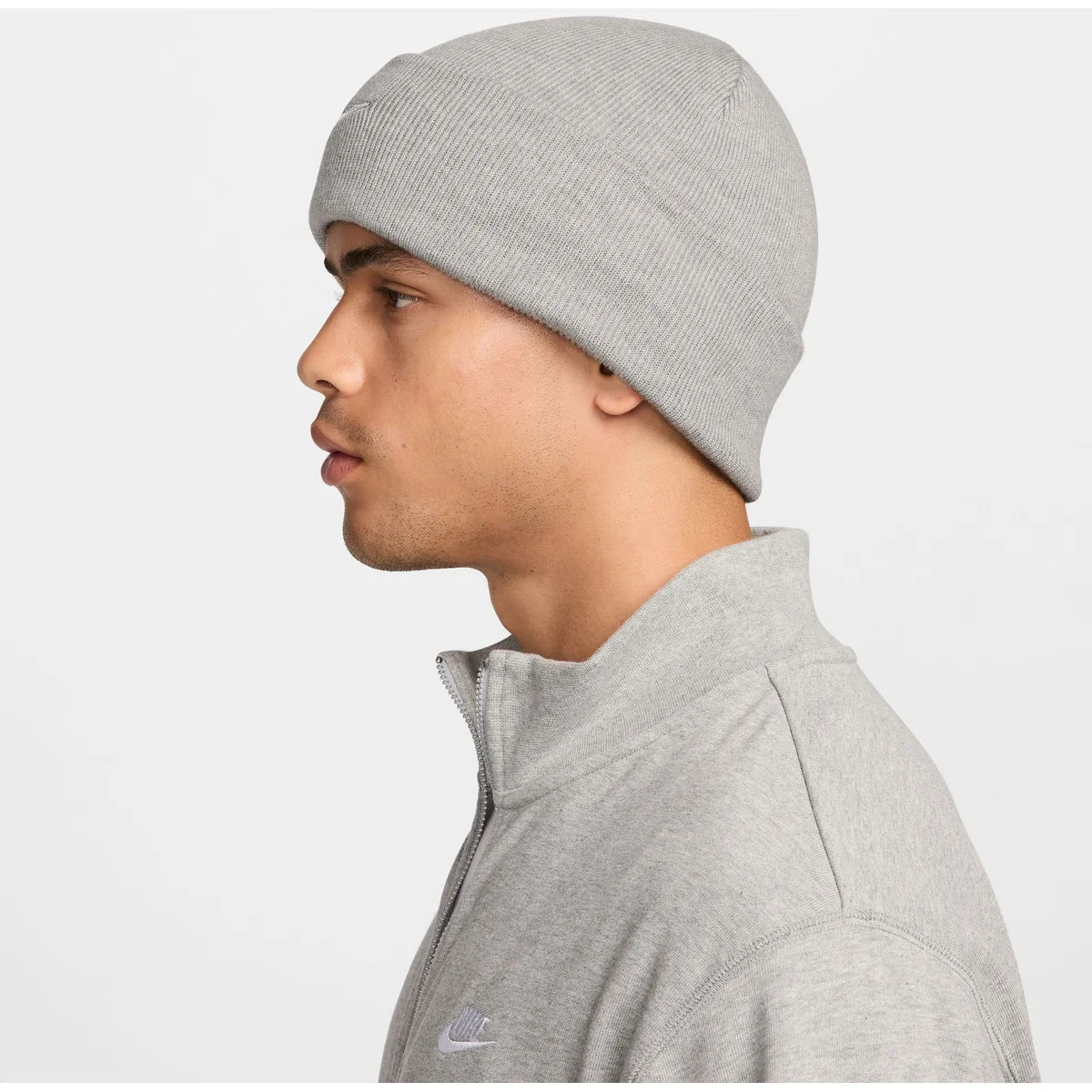 U NK SWOOSH PEAK BEANIE DK GREY HEATHER/WHITE Bild 2