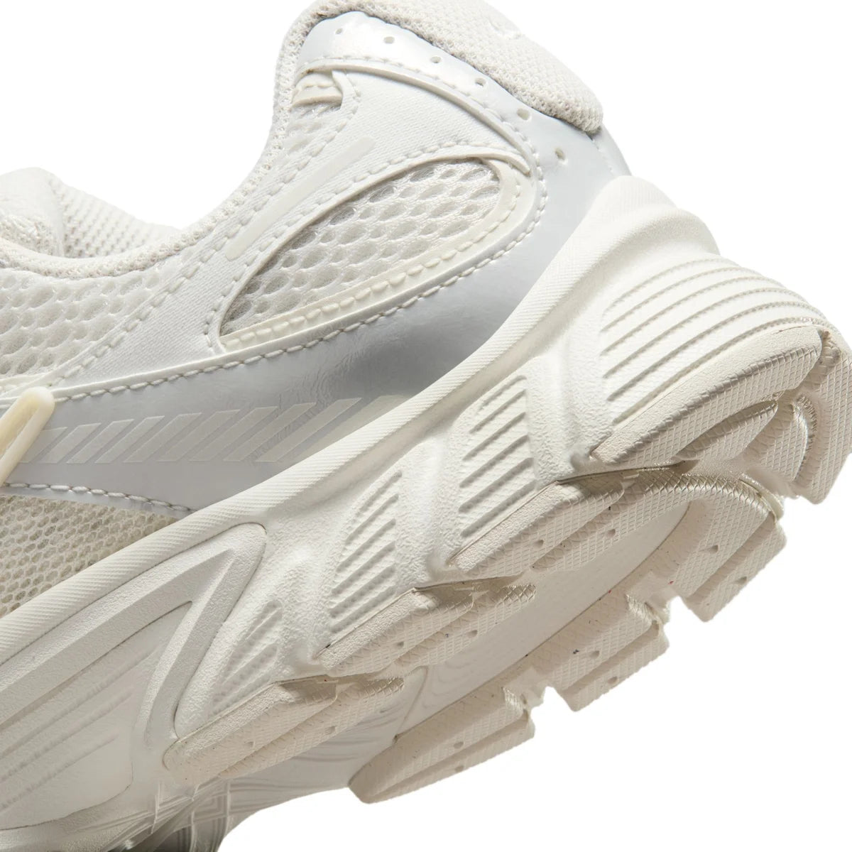 NIKE W V5 RNR PHANTOM/PHANTOM-SAIL-MTLC SUMM PHANTOM/PHANTOM-SAIL-MTLC SUMM Bild 4
