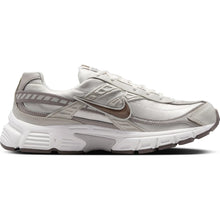 Lade das Bild in den Galerie-Viewer, NIKE WMNS INITIATOR PHANTOM/MINK BROWN-LIGHT BONE- Bild 7
