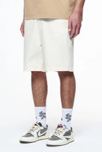 Lade das Bild in den Galerie-Viewer, CIELO CHINO SHORTS UNBLEACHED UNBLEACHED Bild 1
