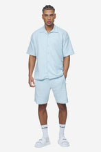 Lade das Bild in den Galerie-Viewer, PEGADOR LIBCO STRUCTURED KNIT SHORTS BABY BLUE BABY BLUE Bild 2
