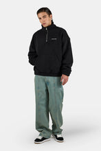 Lade das Bild in den Galerie-Viewer, PEGADOR PUKA TEDDY HALF ZIP SWEATER BLACK BLACK Bild 2
