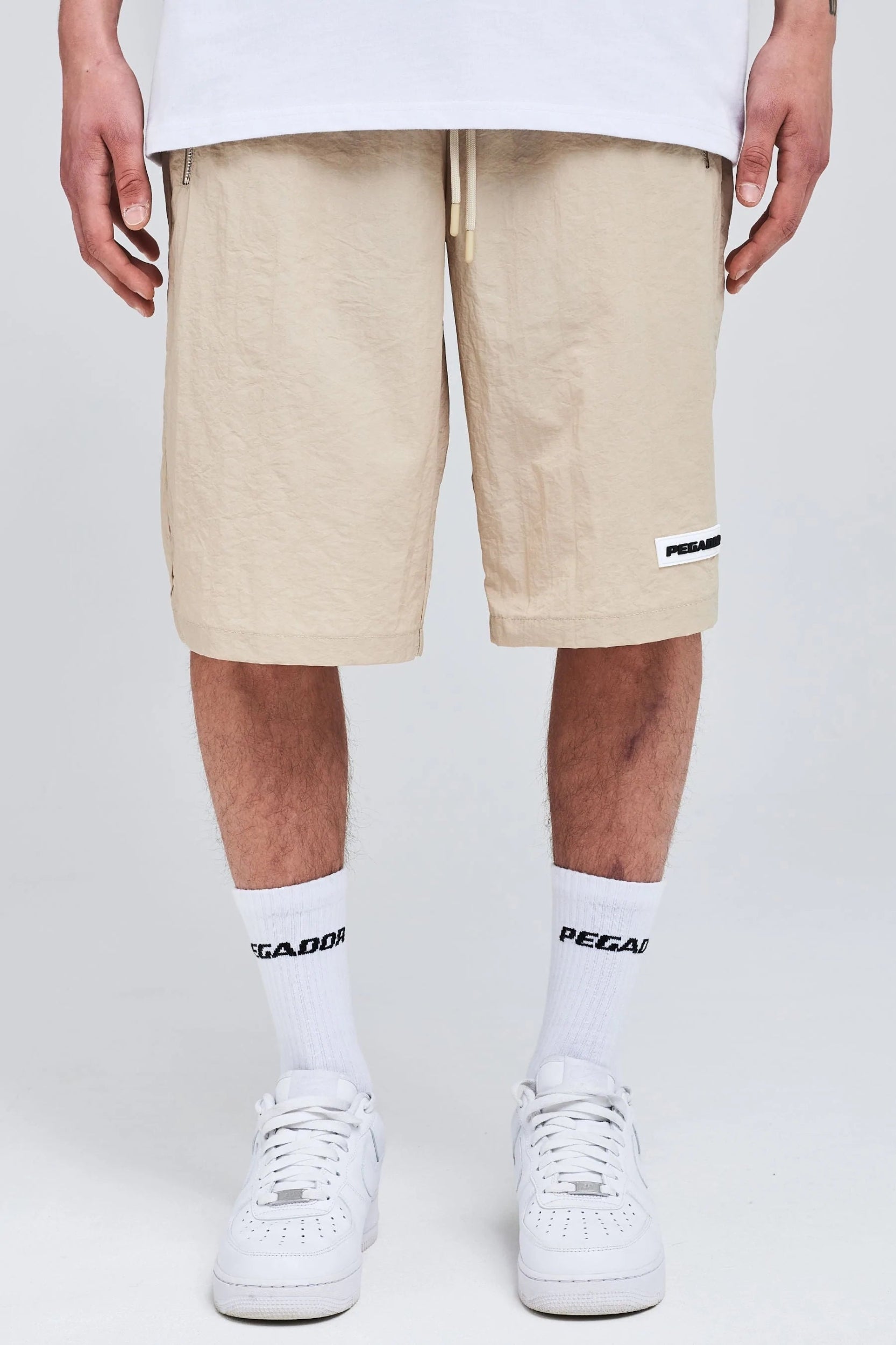 PEGADOR SALERNO NYLON SHORTS BEIGE Bild 3