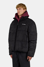 Lade das Bild in den Galerie-Viewer, PEGADOR SIDAN VELOUR PUFFER JACKET BLACK BLACK / WHITE Bild 5
