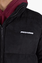 Lade das Bild in den Galerie-Viewer, PEGADOR SIDAN VELOUR PUFFER JACKET BLACK BLACK / WHITE Bild 7
