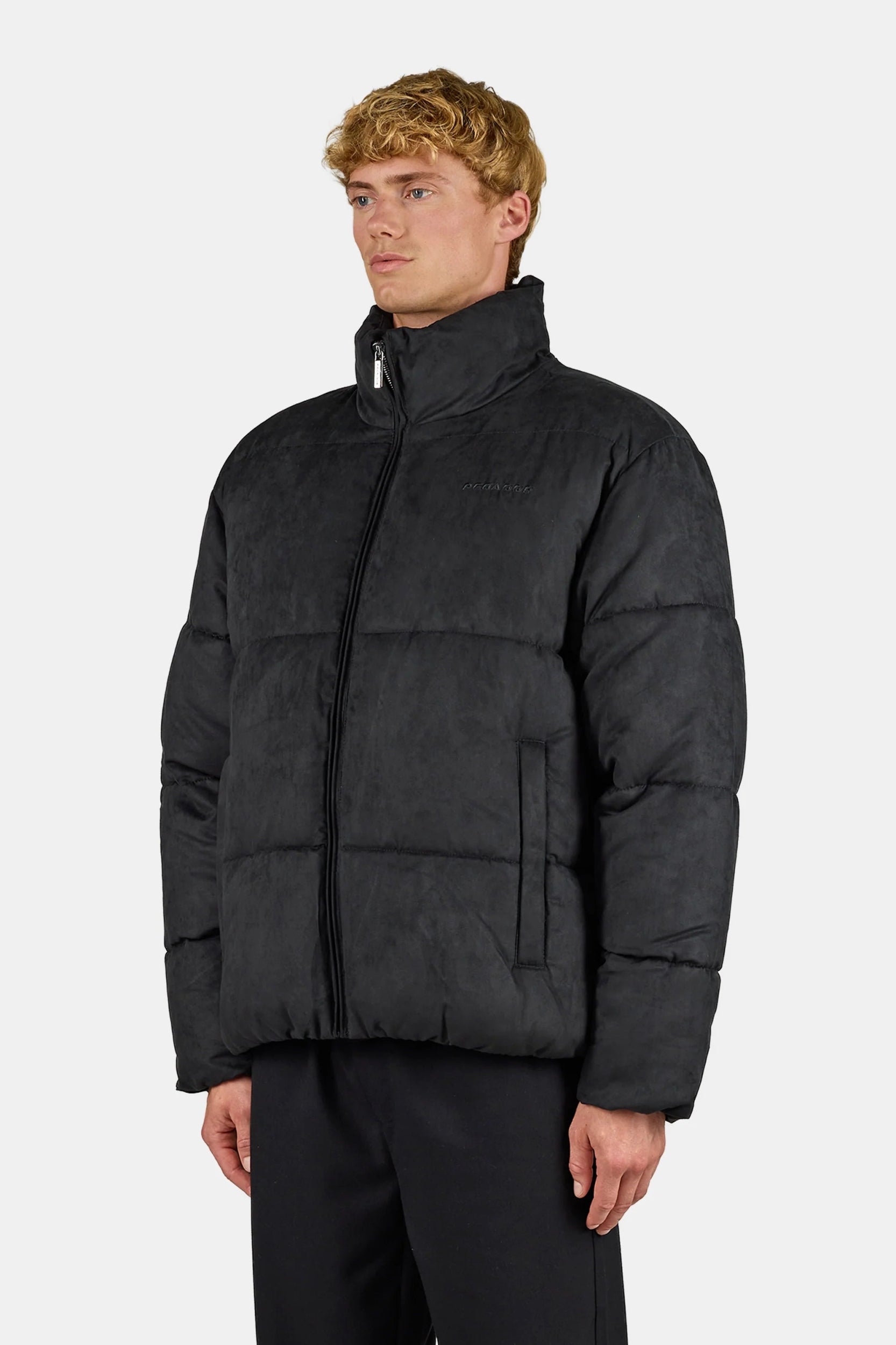 PEGADOR SIDAN VELOUR PUFFER JACKET BLACK BLACK Bild 5