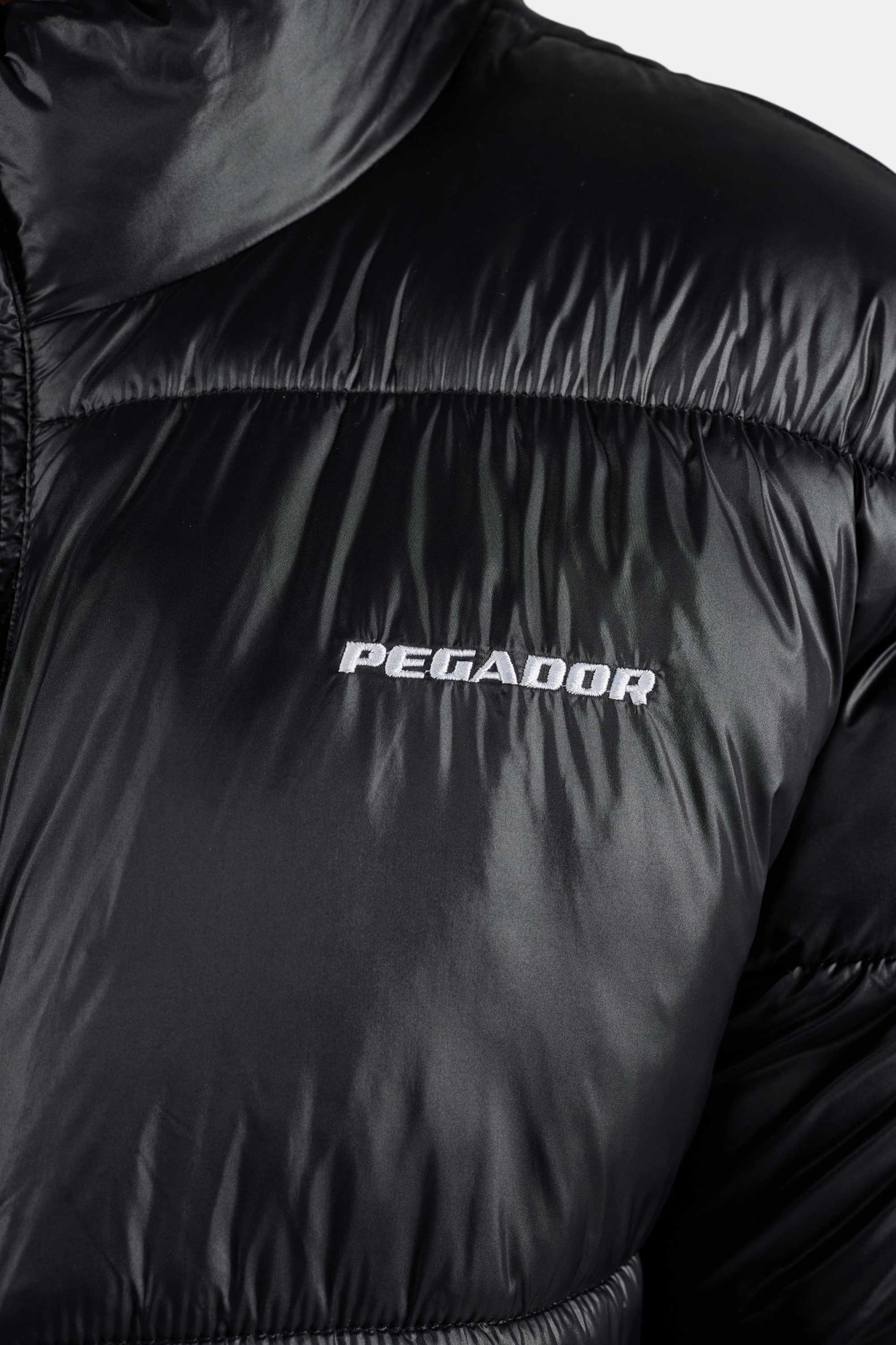 PEGADOR SOLIN LIGHT GLOSSY PUFFER JACKET BLACK Bild 8