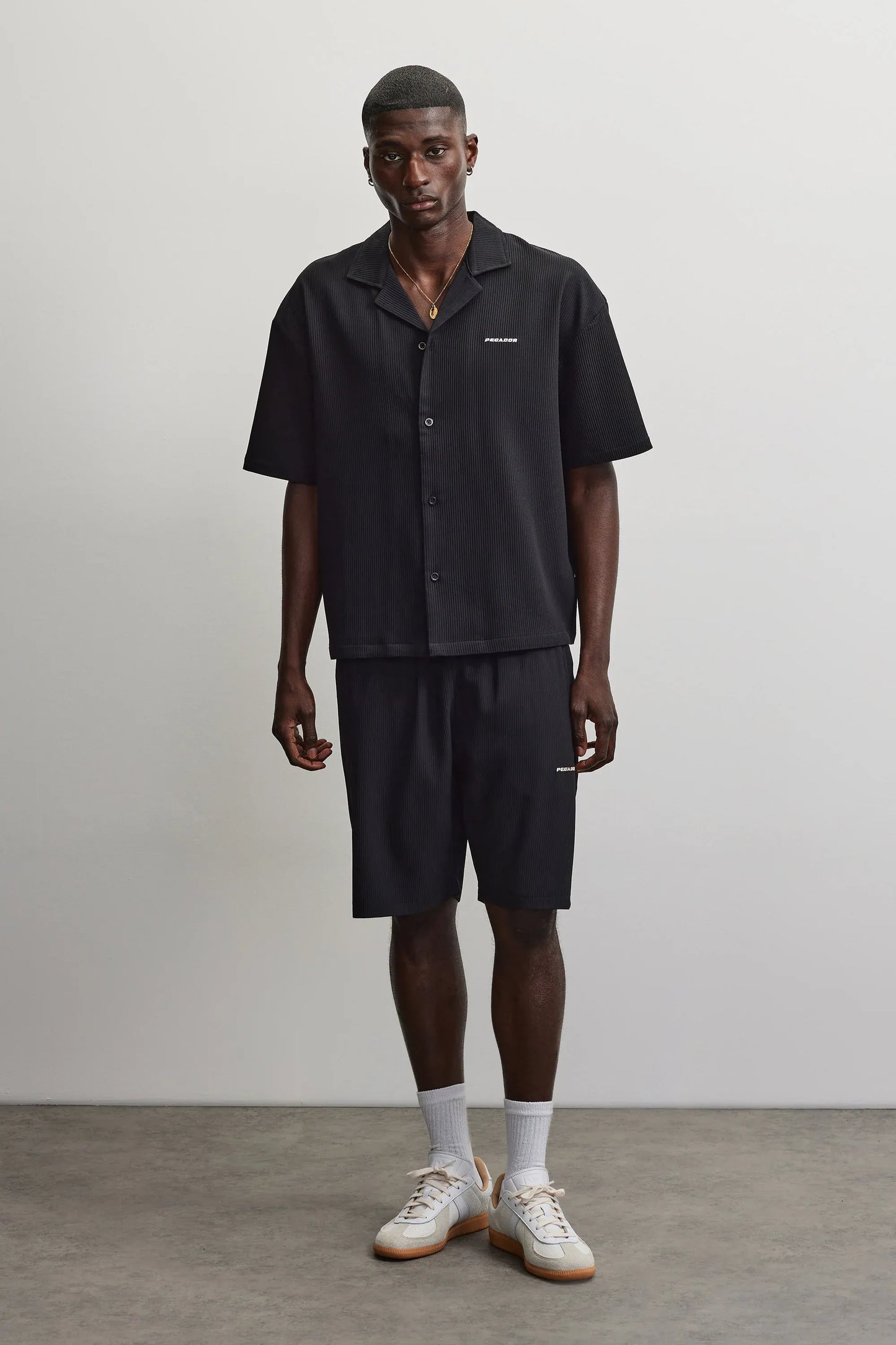 TROY PLISSEE SUMMER SHIRT BLACK Bild 2