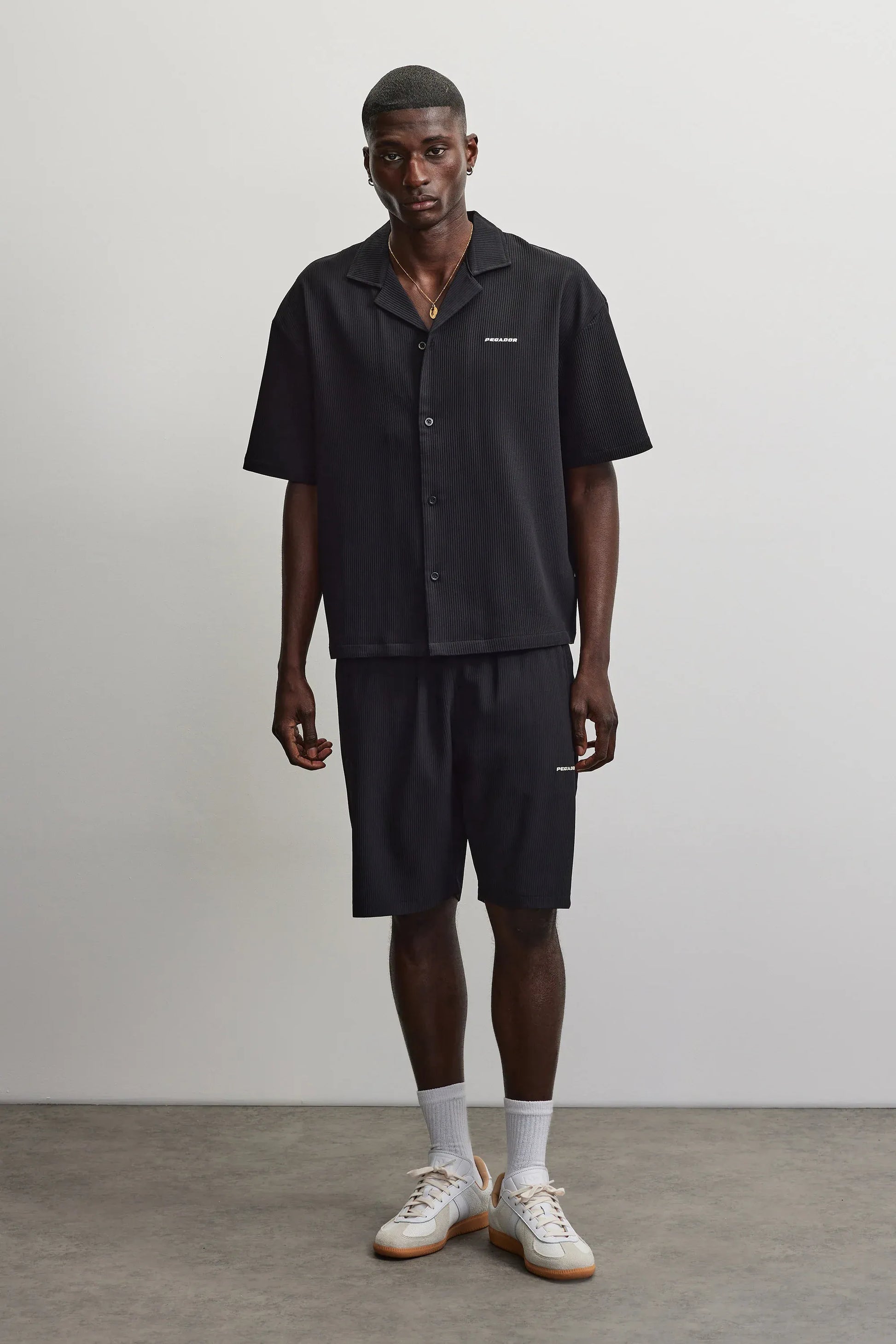 TROY PLISSEE SUMMER SHIRT BLACK Bild 2