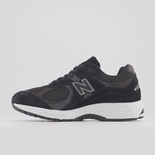 Laden und Abspielen von Videos im Galerie-Viewer, NEW BALANCE 2002R
