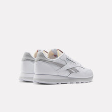 Lade das Bild in den Galerie-Viewer, REEBOK CLASSIC LEATHER
