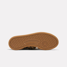 Lade das Bild in den Galerie-Viewer, REEBOK CLUB C GROUND LEO PONYHAIR CHEETAH/CHEETAH/CHALK Bild 7
