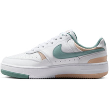 Lade das Bild in den Galerie-Viewer, NIKE GAMMA FORCE
