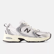 Load image into Gallery viewer, NEW BALANCE 530
