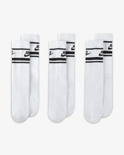 Load image into Gallery viewer, NIKE SPORTSWEAR EVERYDAY ESSENTIAL SOCKEN
